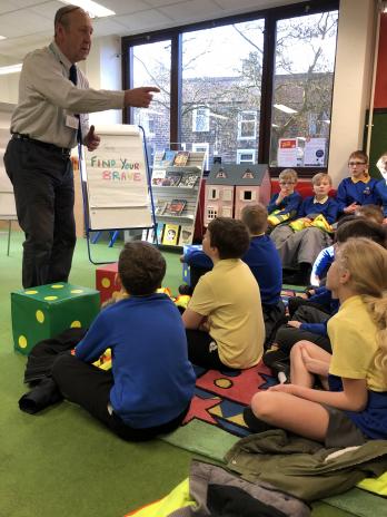 Amethyst Class pay a visit to Barnoldswick Library! | Salterforth ...
